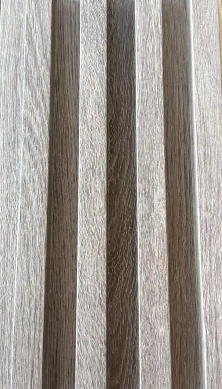 Bardage Mural PVC Grid Bicolore Bois Blanchi et Gris Taupe — Grid Board KM-15 — Lames rainurées — Grid Board DECNO