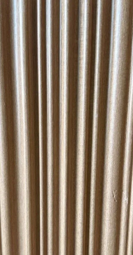 Bardage Mural Slat Imitation Bois Chêne Sablé Beige Rosé — Slat Board KM-148-02 — Tasseaux muraux — Slat Board DECNO