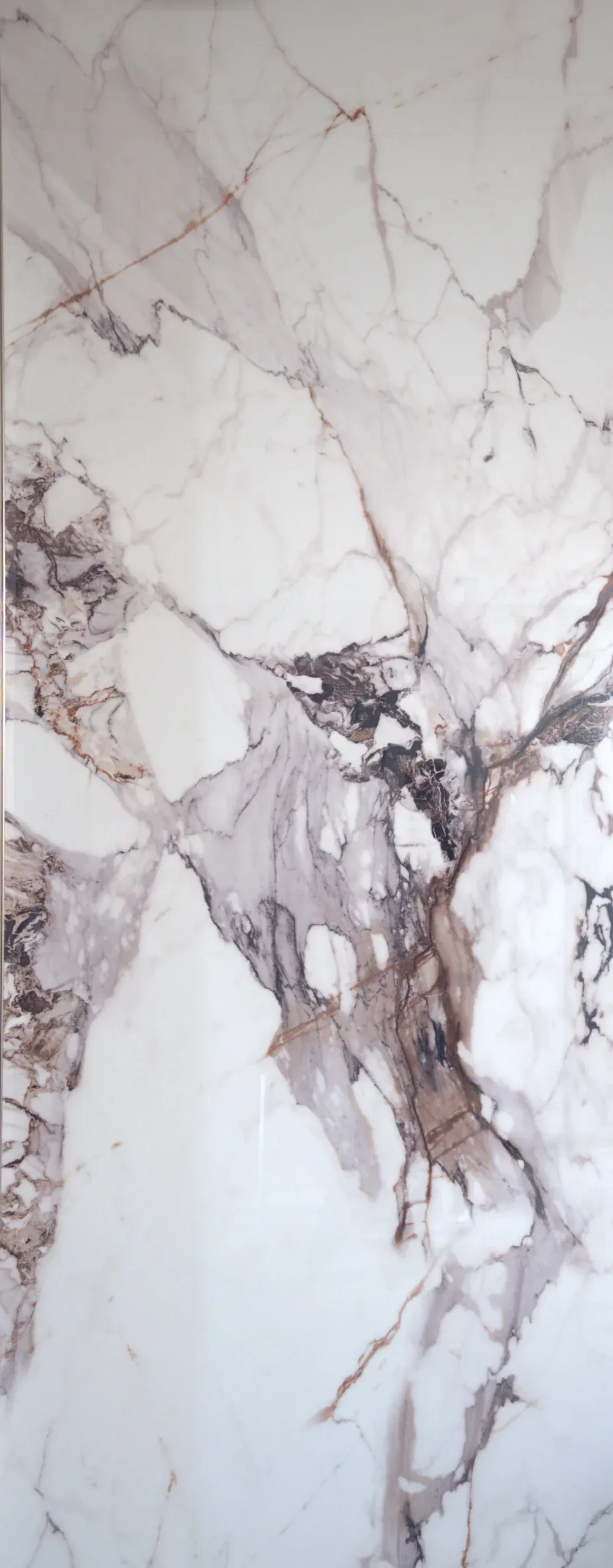Panneau Mural SPC Imitation Marbre Calacatta Gold — Sheet Board PT073 — Panneaux muraux SPC DECNO